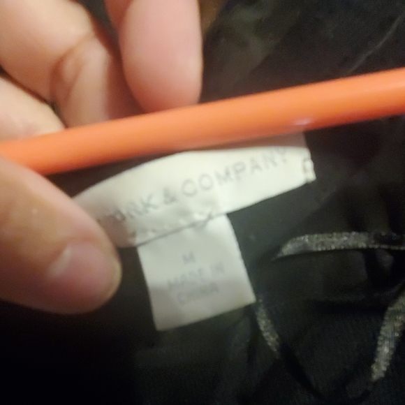 Spring sweater - Picture 2 of 2